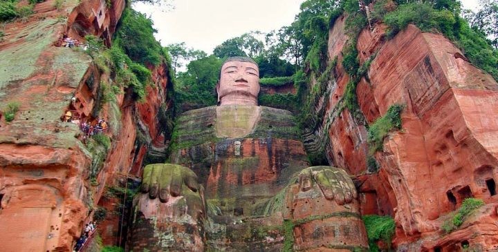 مجسمه بودا در چین